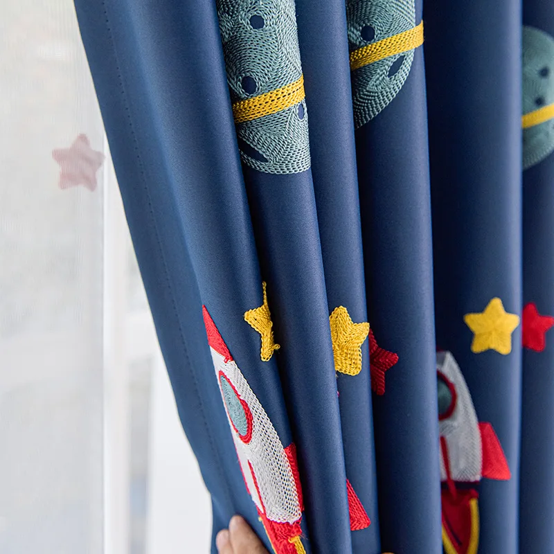 Navy Blue Cartoon Rocket Space - Baby Nursery Blackout Curtains recension och pris